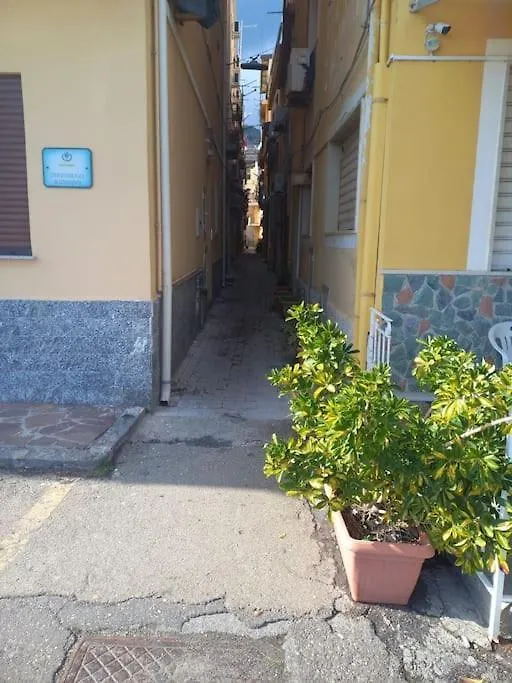 Taormina Spiaggia Casa Sole Mare Da Annalisa Mazzeo 0*,  Italy