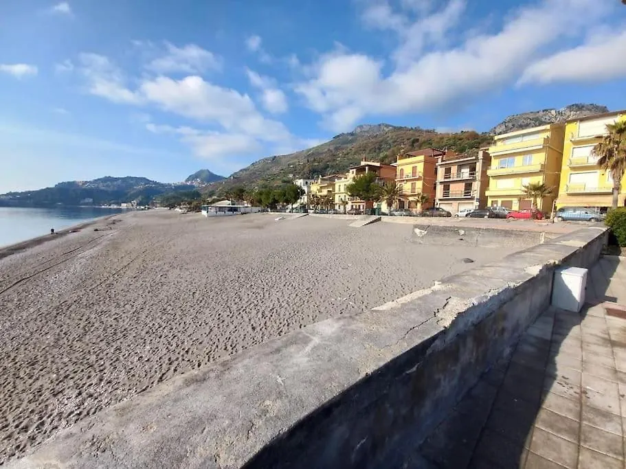 Taormina Spiaggia Casa Sole Mare Da Annalisa Mazzeo Apartment